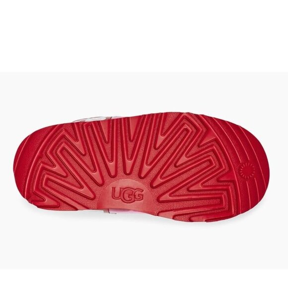 UGG Classic Clear Mini II Kids Waterproof Boots - Picture 7 of 10